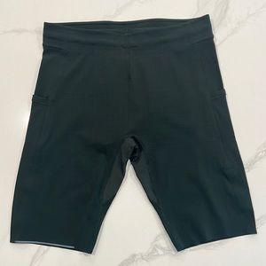 Lululemon Surge Running Short Tight 10” Inseam Size Medium